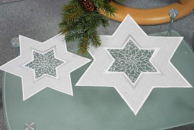 Plauener Spitze Weihnachtsdecken Sterne silber