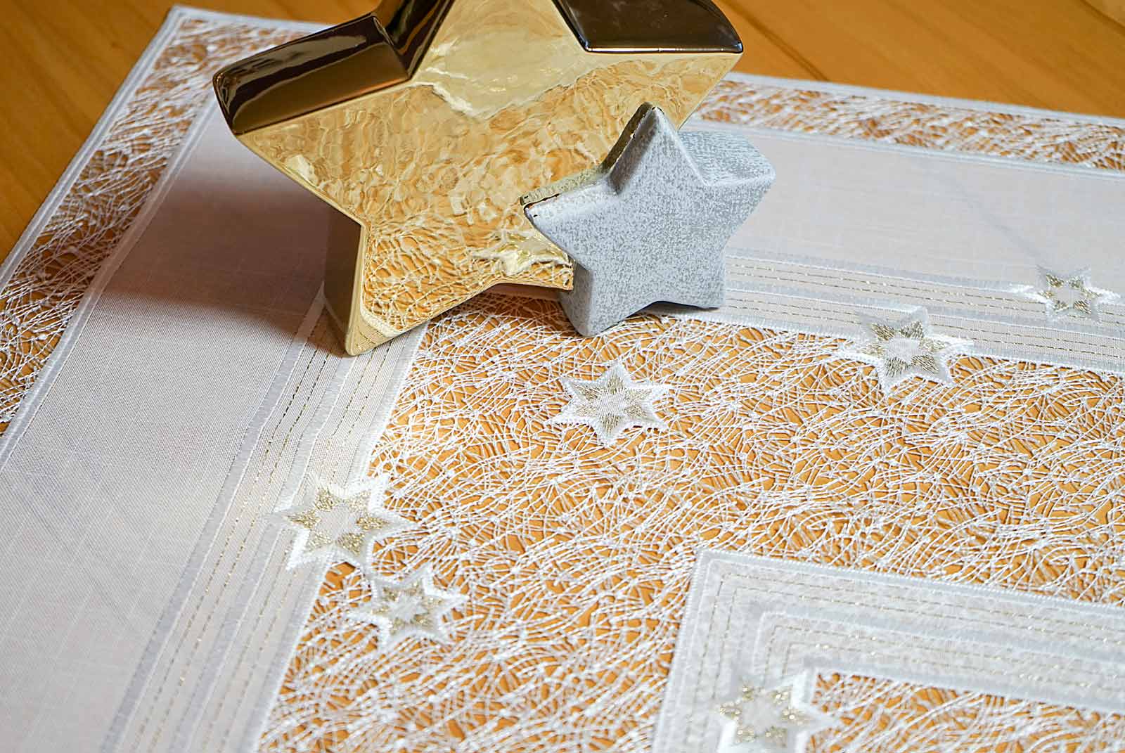 Tischdecke Weihnachten modern 85x85 cm gold oder silber