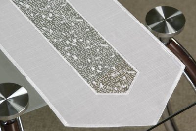 Plauener Spitze Tischband 26x136 cm Celina