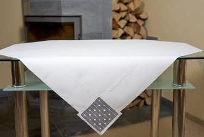 Moderne Plauener Spitze Tischdecke 85x85 cm