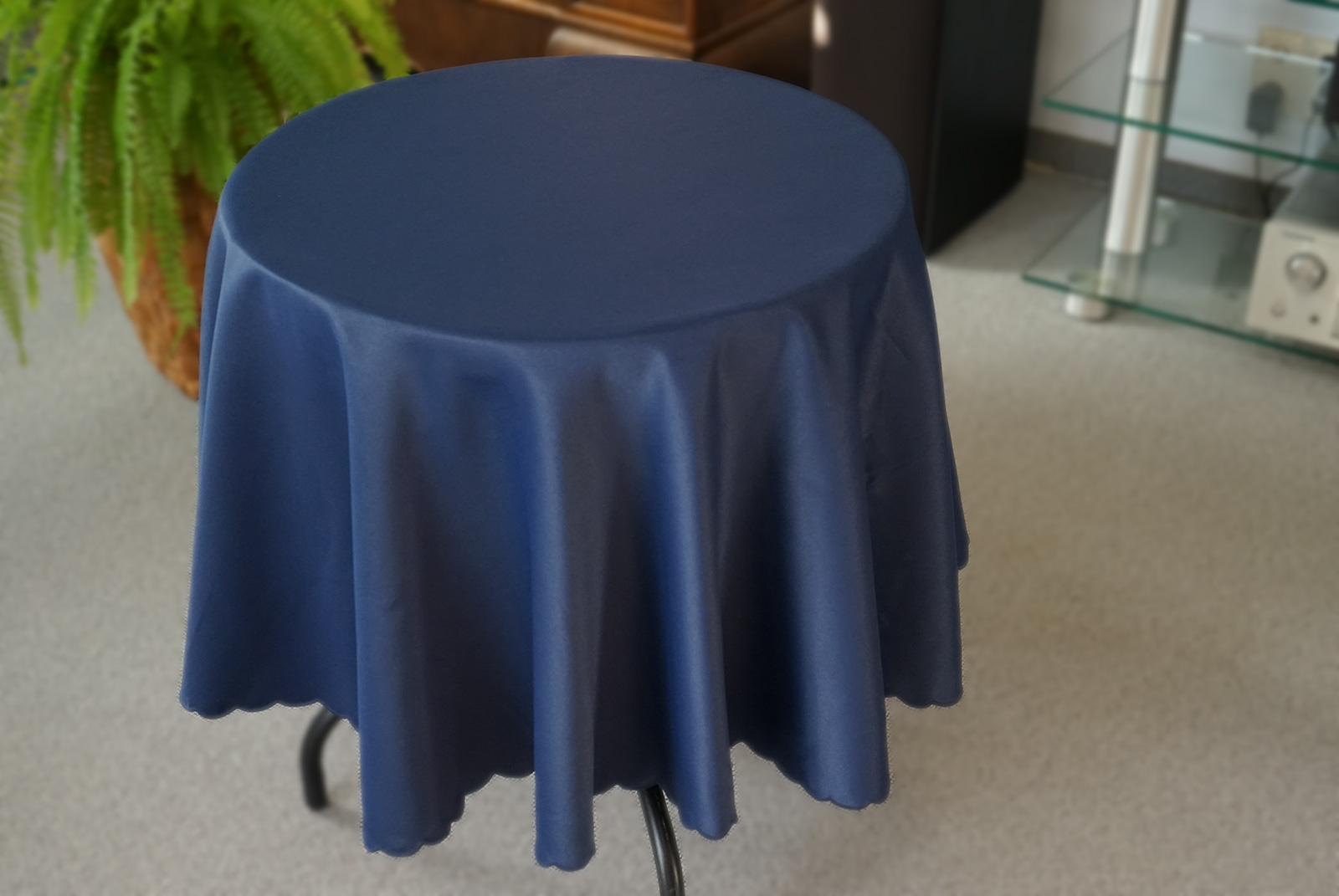 Tischdecke-blau-160-cm-rund-01 plauener spitze tischdecke blau 160 cm rund mit bogenkante